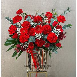 Hộp hoa hồng đỏ, đồng tiền nhí - HG536