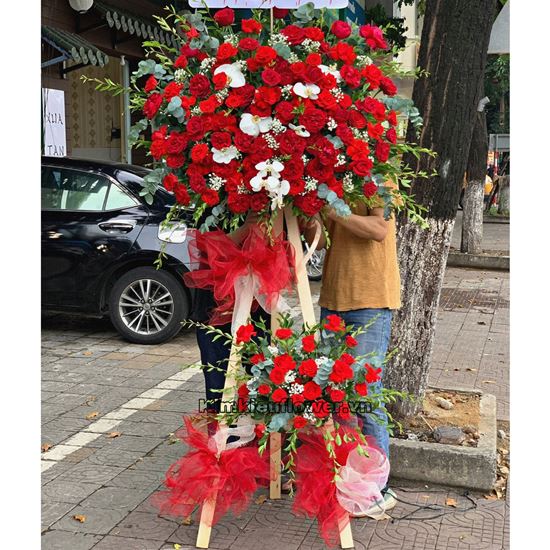 Kệ hoa hồng đỏ, lan hồ điệp - KH179