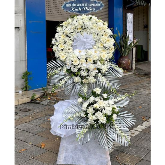 Vòng hoa viếng tone trắng - KV156