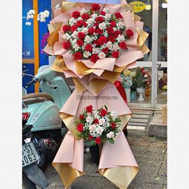 Kệ hoa chúc mừng kem, đỏ- KH182