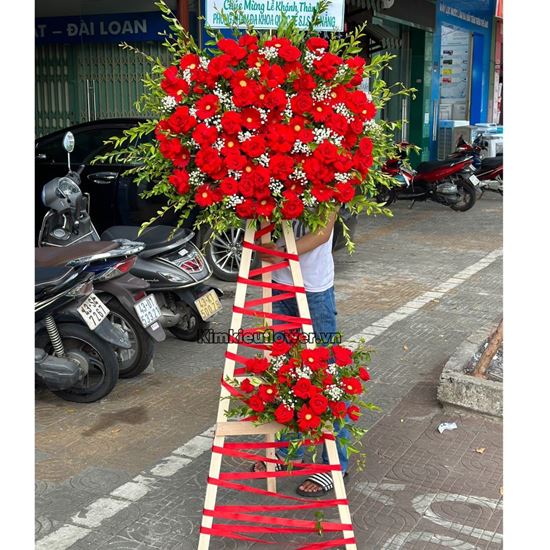 Kệ hoa tone màu đỏ - KH188