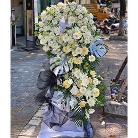 Vòng viếng victor vàng, hồng trắng - KV163