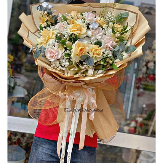 Bó hoa hồng victor vàng mix hoa hồng - HB502