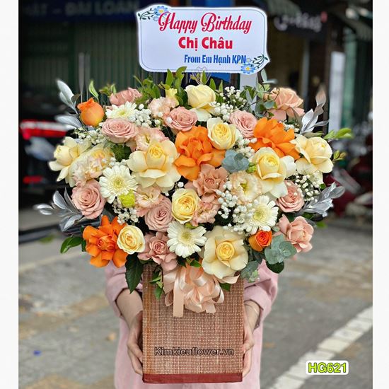 giỏ hoa capuchino, victo vàng - HG621