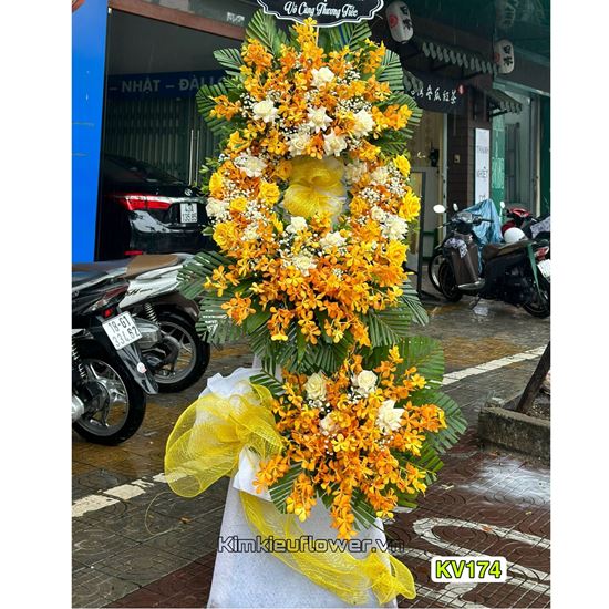 Vòng hoa lan vàng, hồng trắng - KV174