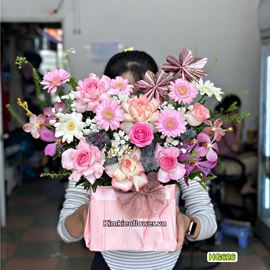 giỏ hoa chúc mừng tone hồng - HG626