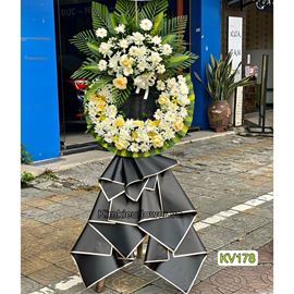 Vòng hoa viếng tone trắng - KV179