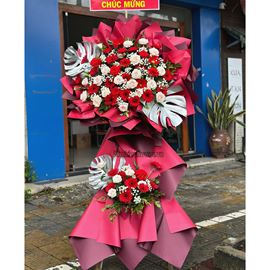 Kệ hoa chúc mừng tone đỏ, kem - KH218