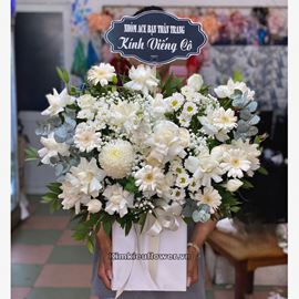 giỏ hoa viếng tone trắng - GV10