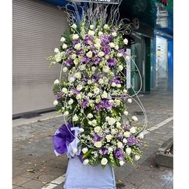 Kệ hoa viếng tone trắng tím - KV197