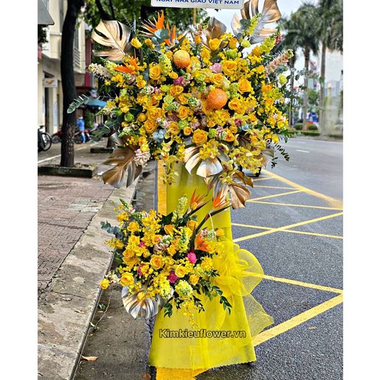 Kệ hoa chúc mừng tone vàng sang trọng - KH237
