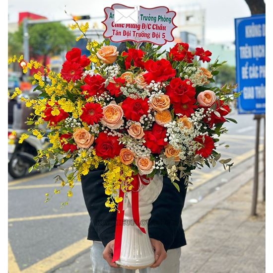 Bình hoa chúc mừng hoa hồng juliet, hoa hồng đỏ, lan vũ nữ,.... - BI279