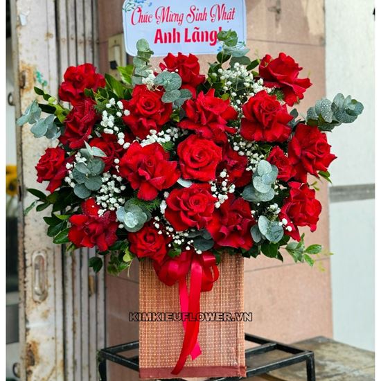 giỏ hoa hồng đỏ lận cánh - HG686