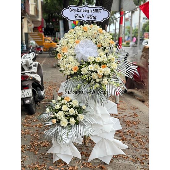 Vòng viếng tone trắng mix mỡ gà - KV206