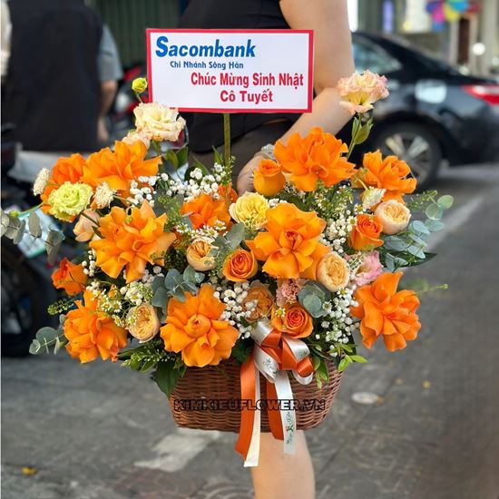 giỏ hoa cam quốc vương mix hồng juliet - HG709