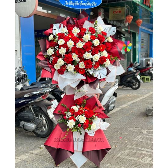 Kệ hoa chúc mừng tone đỏ trắng - KH308