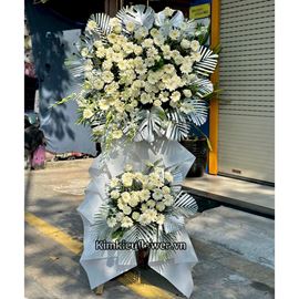 Kệ hoa viếng hồng trắng mix đồng tiền trắng - KV268