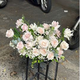 Đĩa hoa hồng kem - ĐH32