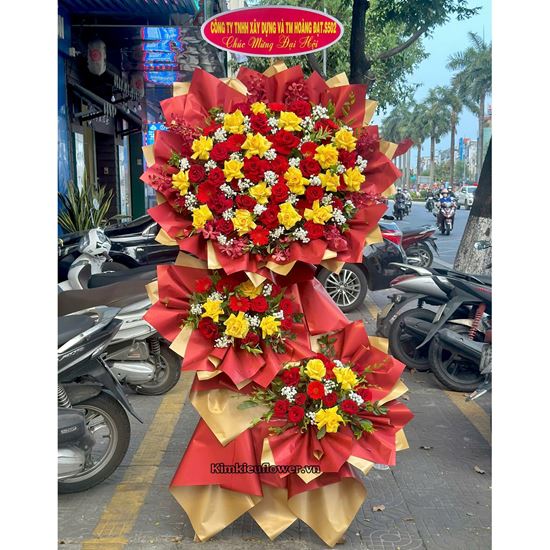 Kệ hoa chúc mừng tone đỏ vàng - KH410