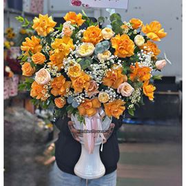 Bình hoa hồng cam, hồng juliet  - BI335